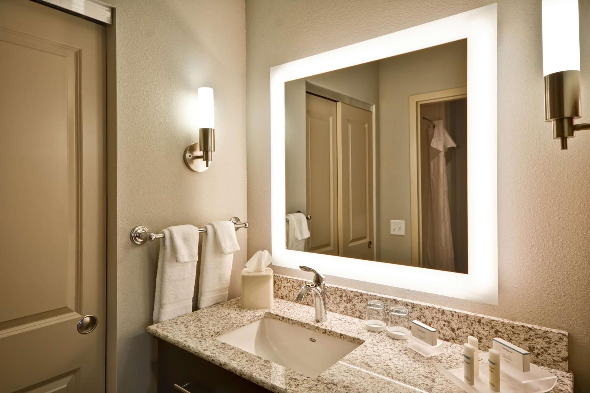 Homewood Suites By Hilton Phoenix Tempe Asu Area Экстерьер фото